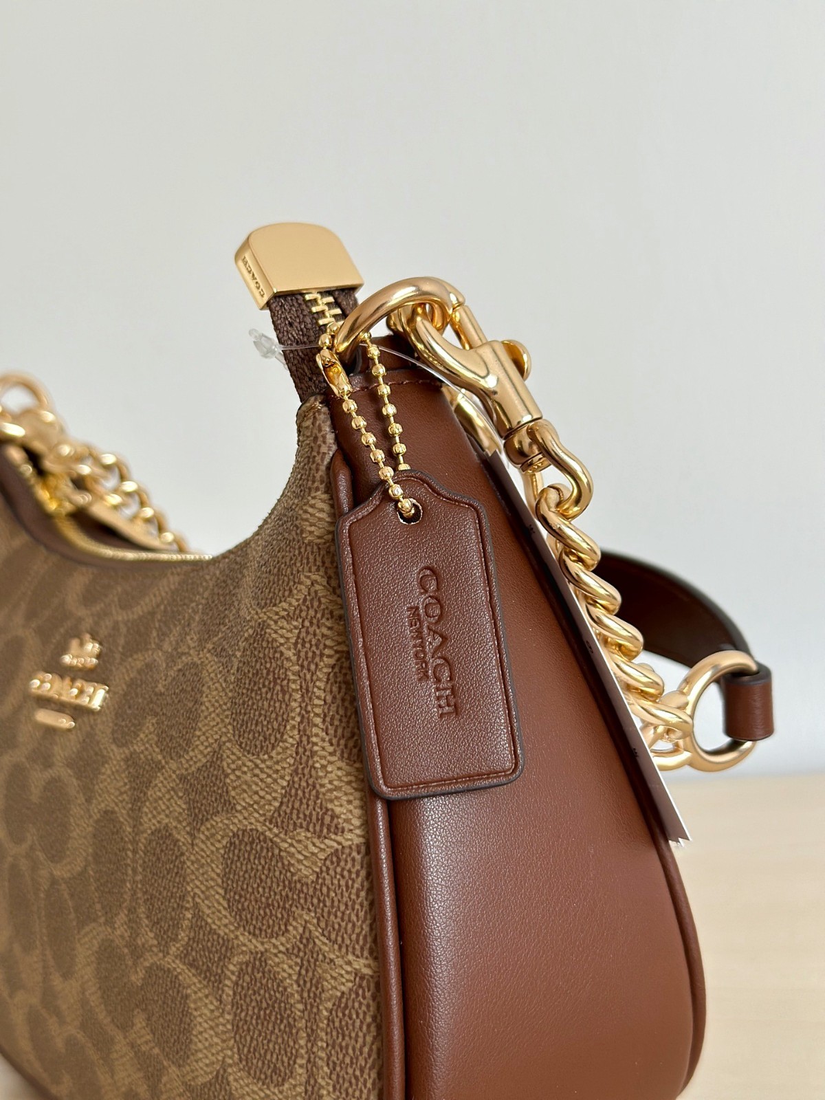 NEW Coach CV933 Teri Shoulder Bag In Signature Canvas outlet Brown FREE SHIPPING