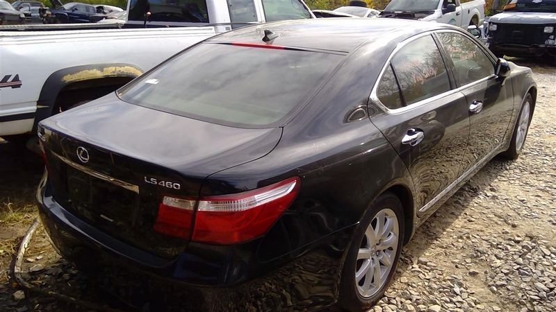 2007-2017 Lexus LS460 Engine Fuse Box Assembly OEM