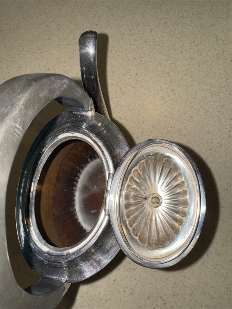 Vintage Meriden B Company Silverplate Tea Pot 2049 Bachelor Pot