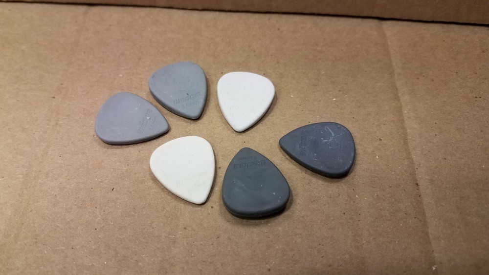 6 Wedgie Rubbers Guitar Picks ~SAMPLER SET~UKULELE BASS Rubber PICK Mix & Match