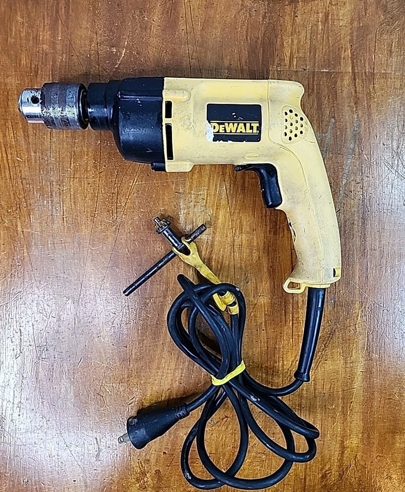 DEWALT DW511 1/2" VSR Single Speed Corded Hammerdrill Tested Working
