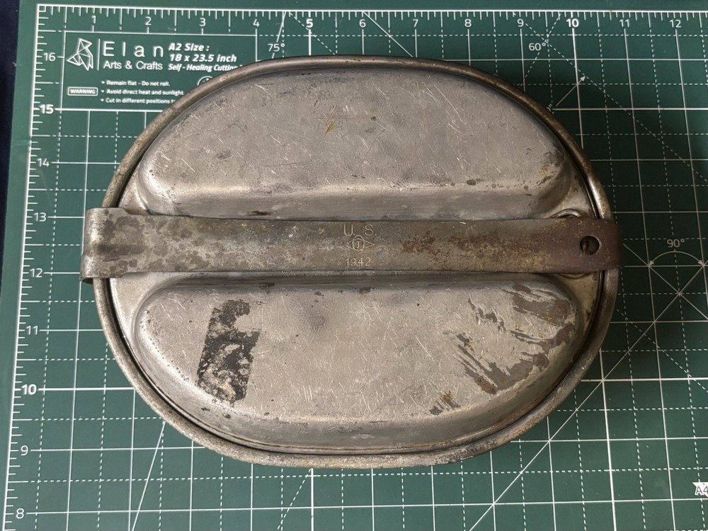 WW2 US Military Rare 1942 Mess Kit