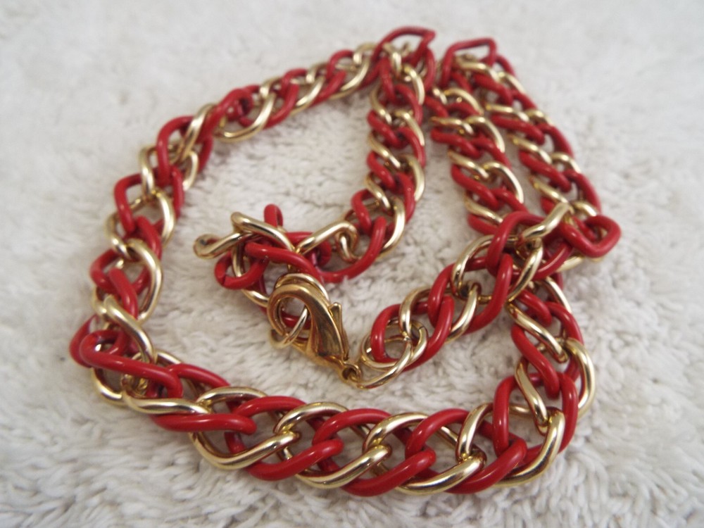 Goldtone Red Chain Necklace (B5)