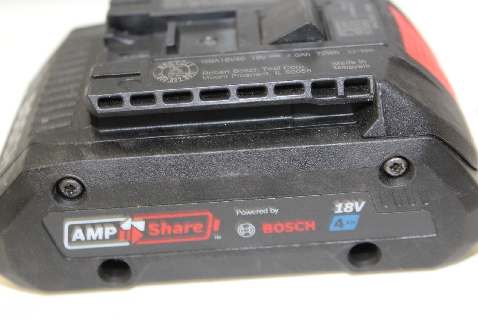 BOSCH CORE 18V 4.0 Ah Battery GBA18V40-2P 2 Pack NEW - NO BOX - FREE SHIPPING