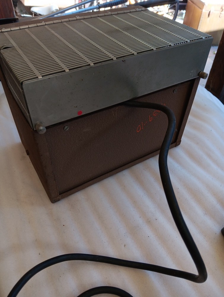 ESI Capacitance Bridge Model 270 Serial# 25323 Ex USAF-UNTESTED