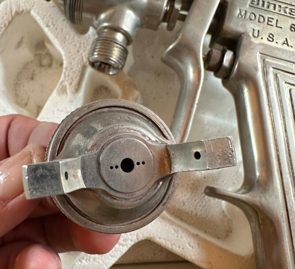 Binks Model 69 Auto Body Spray Gun with 66SD Tip