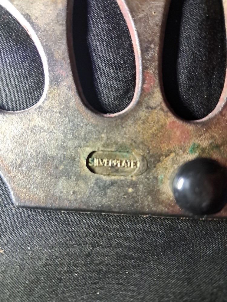 Vintage Pineapple Trivet Footed Leonard Silverplate Made In Italy 9"×7"