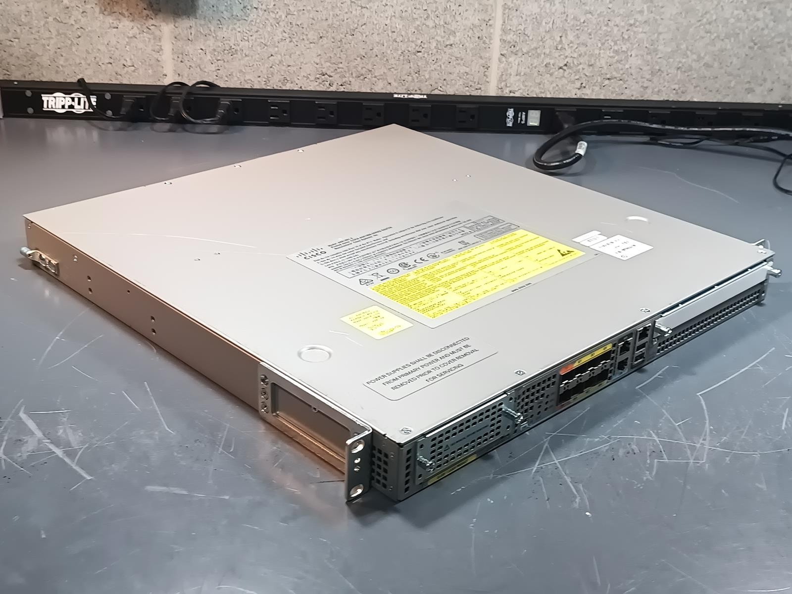 Cisco ASR1001-X Aggregation Services Router – LIC: ADVENTERPRISE