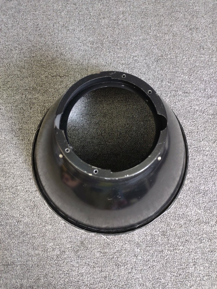 11 Inch Speedotron Reflector