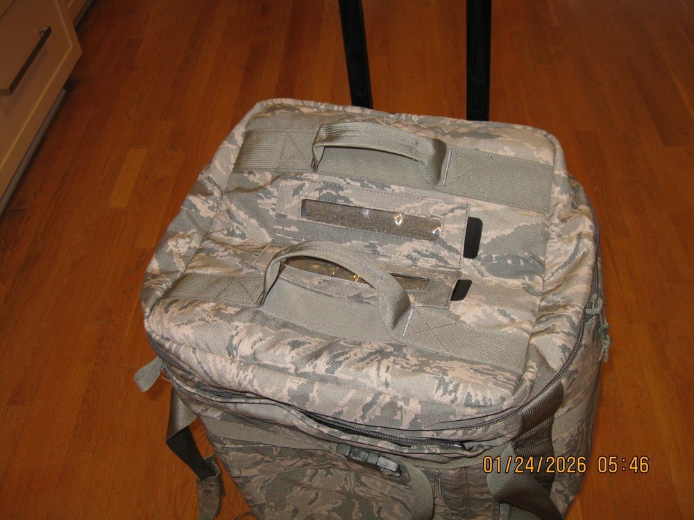 Thin Air Gear Deployment Bag Padded Expandable Rolling Duffle Backpack Style
