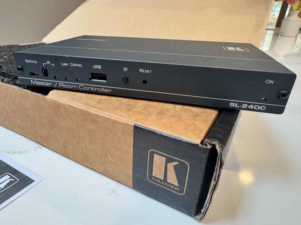 Kramer SL-240C Compact 16-Port Master/Room Controller with PoE