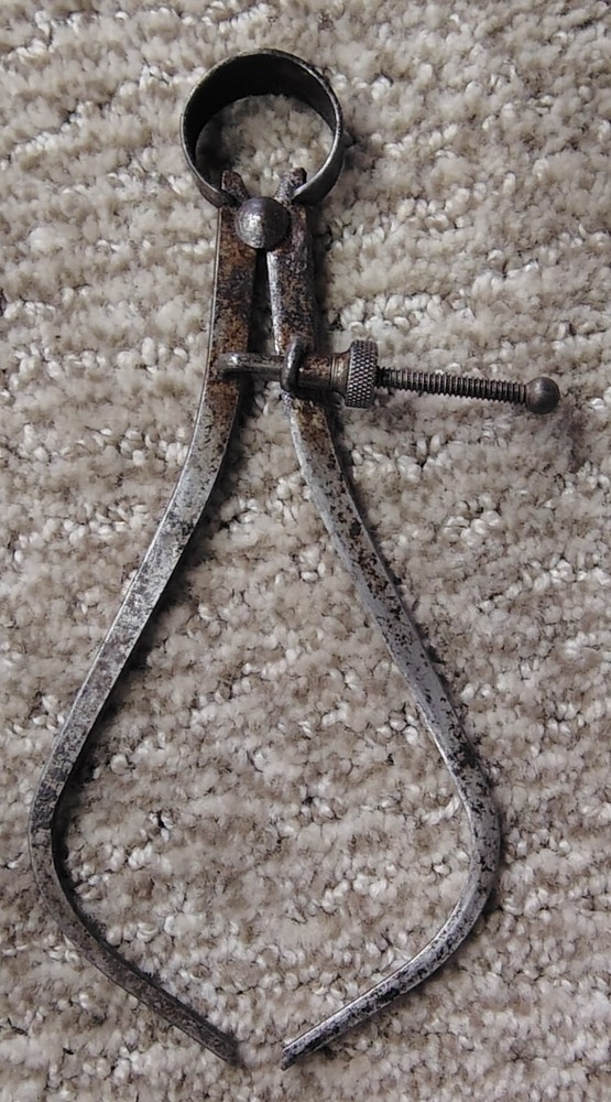 🗽SMALL VINTAGE ID CALIPER