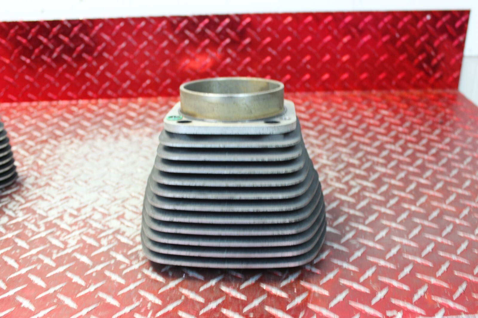 2007 HARLEY DAVIDSON HERIATGE SOFTAIL 96 OEM STOCK CYLINDER JUGS & PISTONS HST26