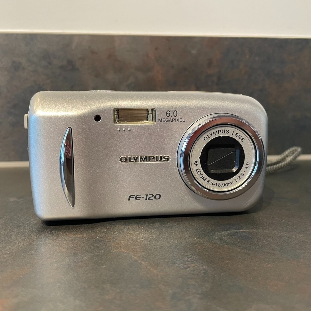 Olympus Digital Camera FE-120 6.0MP Silver, Tested & Working