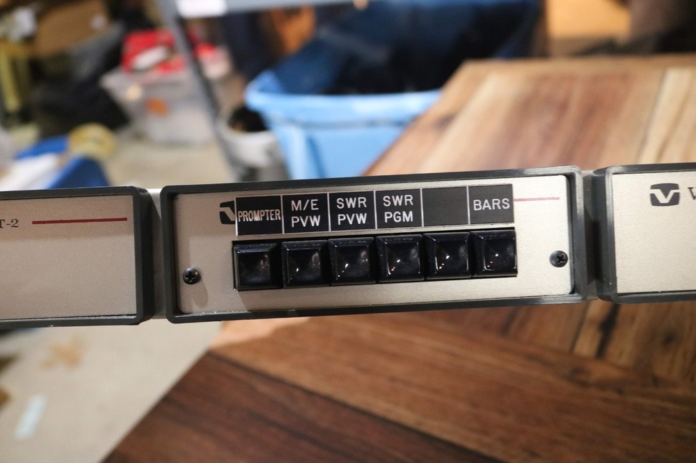 Rackmount Tray With Video Distribution Amplifier VideoTek Dat 2