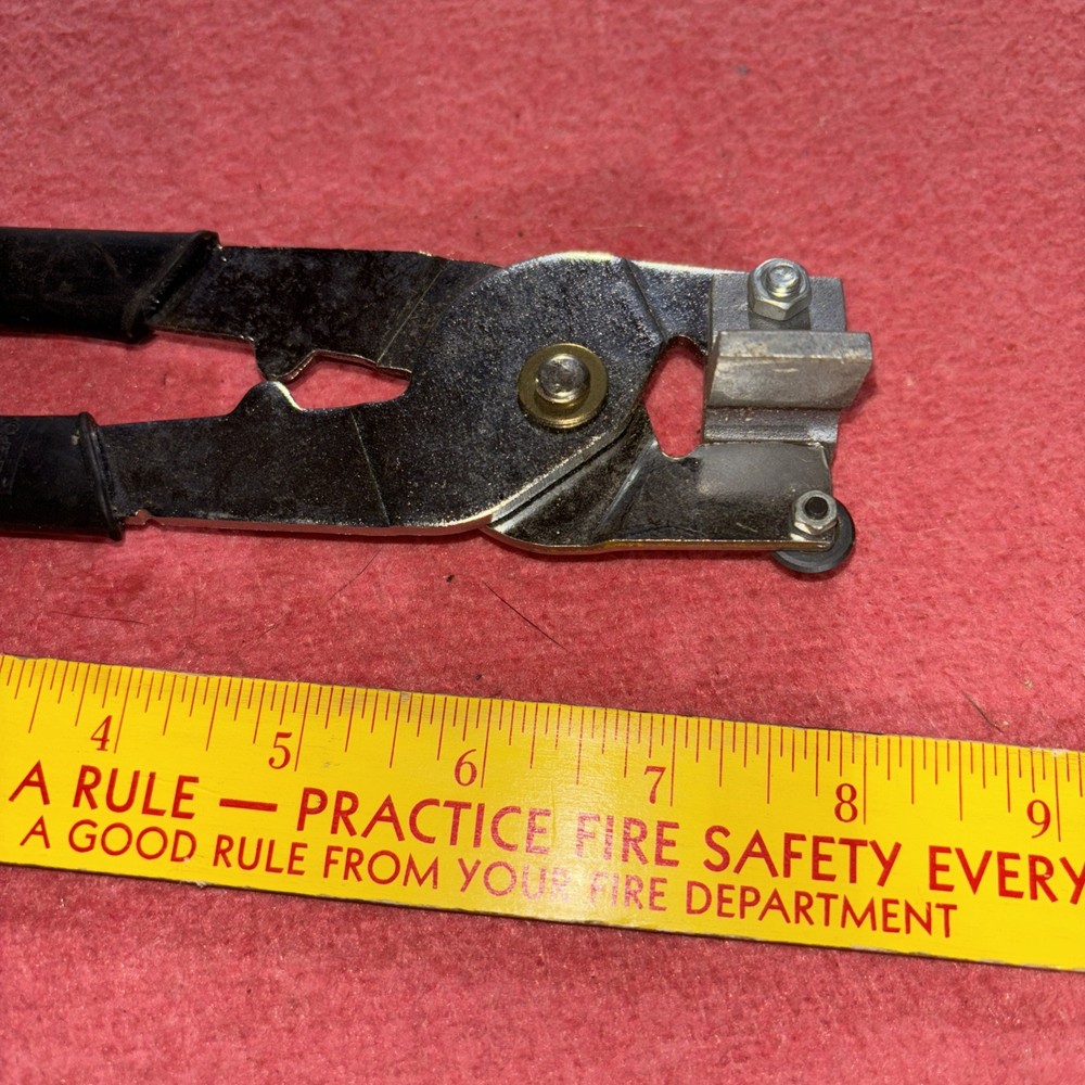 QEP HAND HELD Tile CUTTER MANUAL