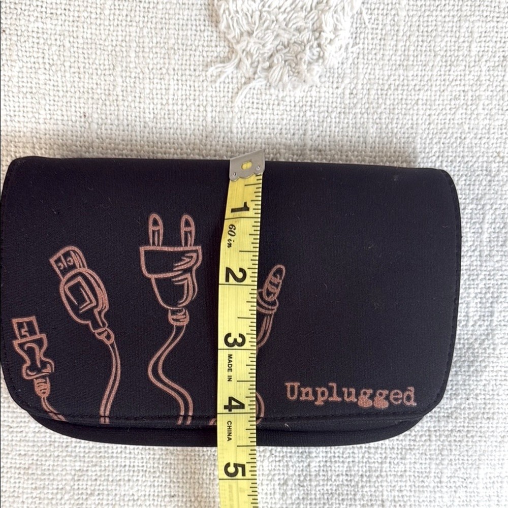 Black Tech Accessory Pouch