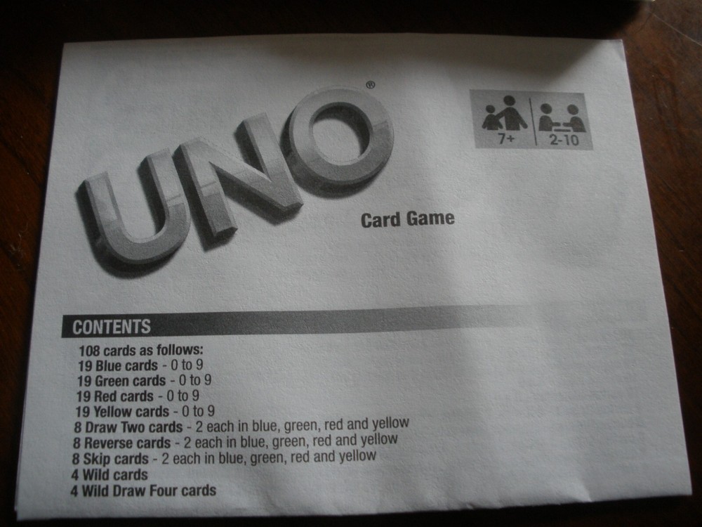 NEW 2012 Mattel UNO Card Game