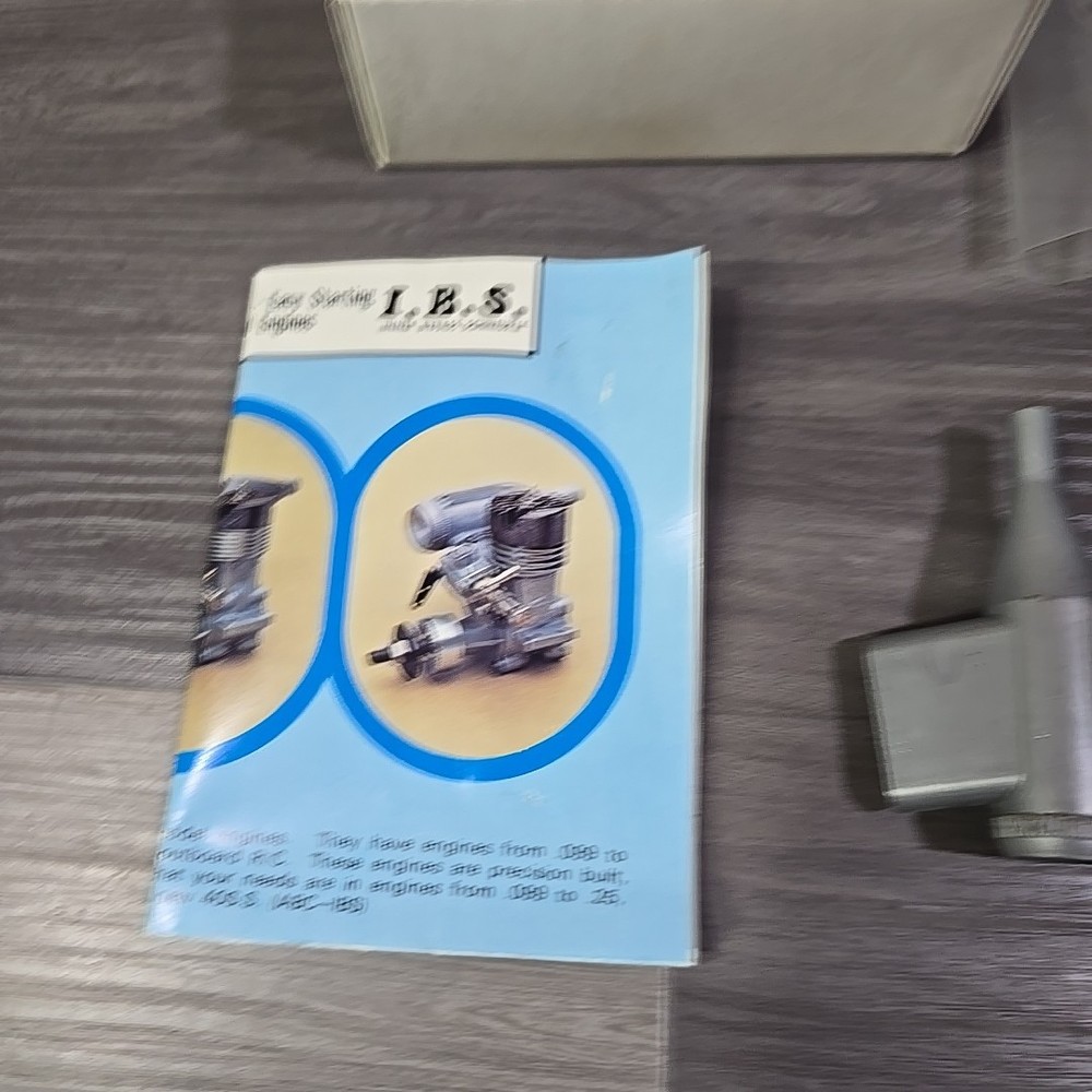 Fuji Model Gas Engine 099sr