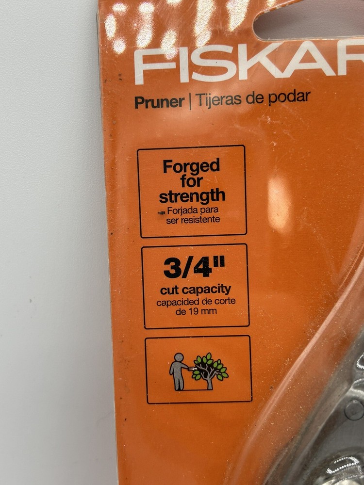 FISKARS PRUNER Shears Forged for Strength Standard Pruning 3/4” Cut Capacity NEW
