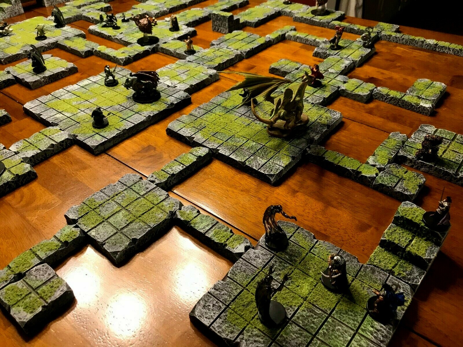 Huge Dungeon Tile Modular Set Dungeons & Dragons Pathfinder d&d terrain 28mm