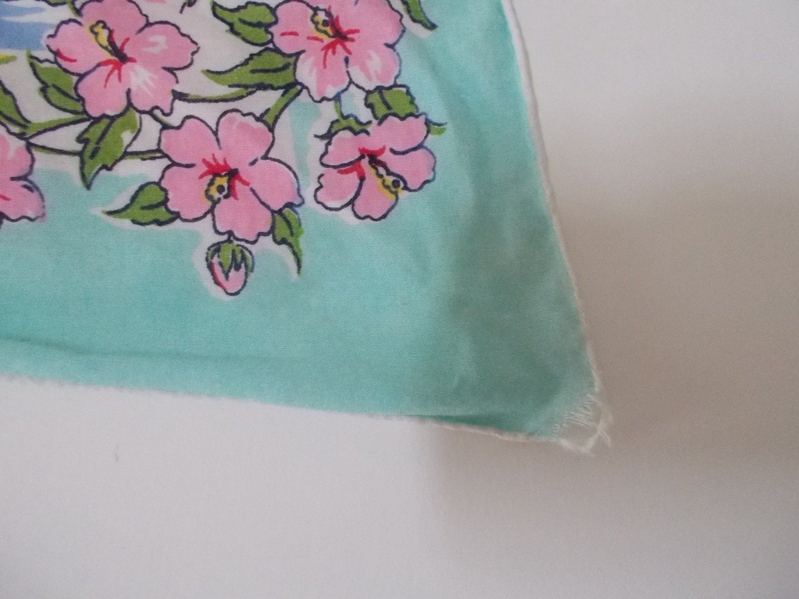 VTG MIAMI Florida Beach Skyline w/ Palm Trees Decorative Handkerchief Souvenir