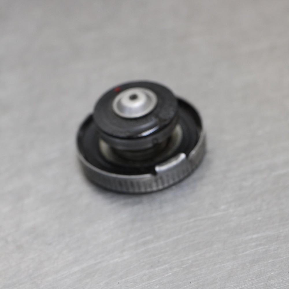 18-20 KTM 390 DUKE Engine Radiator Cap
