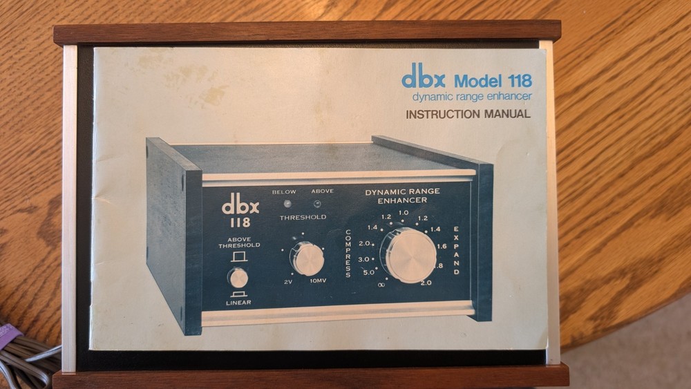 DBX 118 Dynamic Range Enhancer