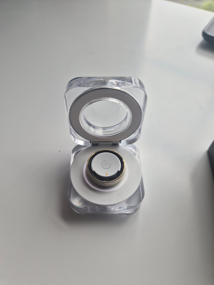 Samsung Galaxy Ring Size 10 (Gold) Open Box