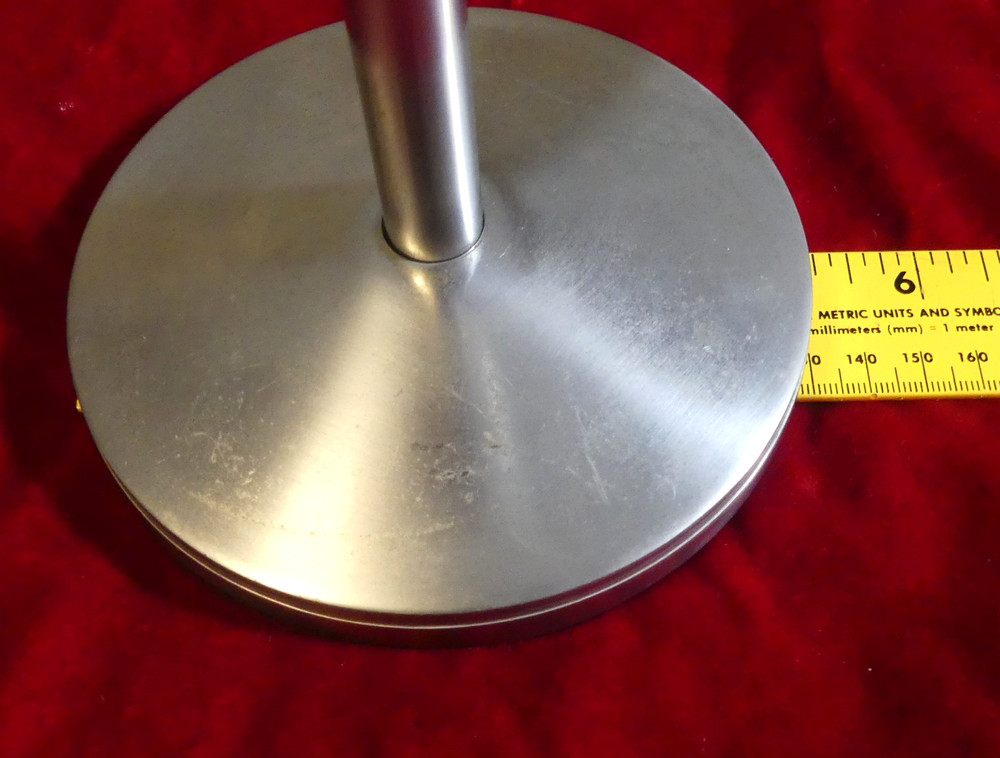 ElectroVoice 606 Dynamic Microphone Hi Z with 423A Base