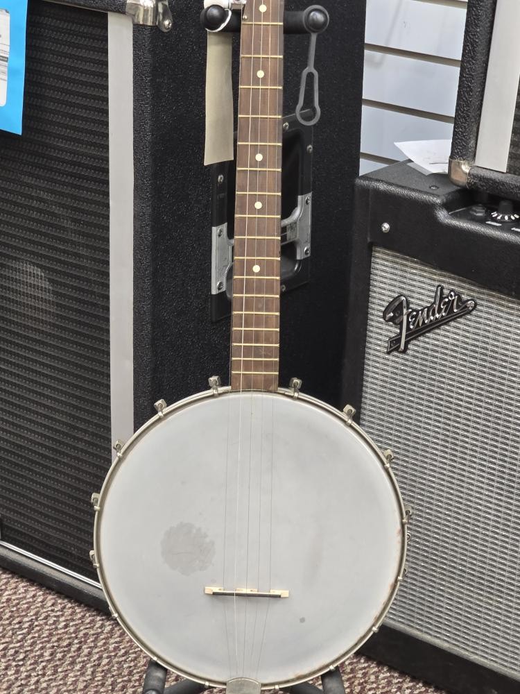 SILVERTONE BANJO (CJL061657)