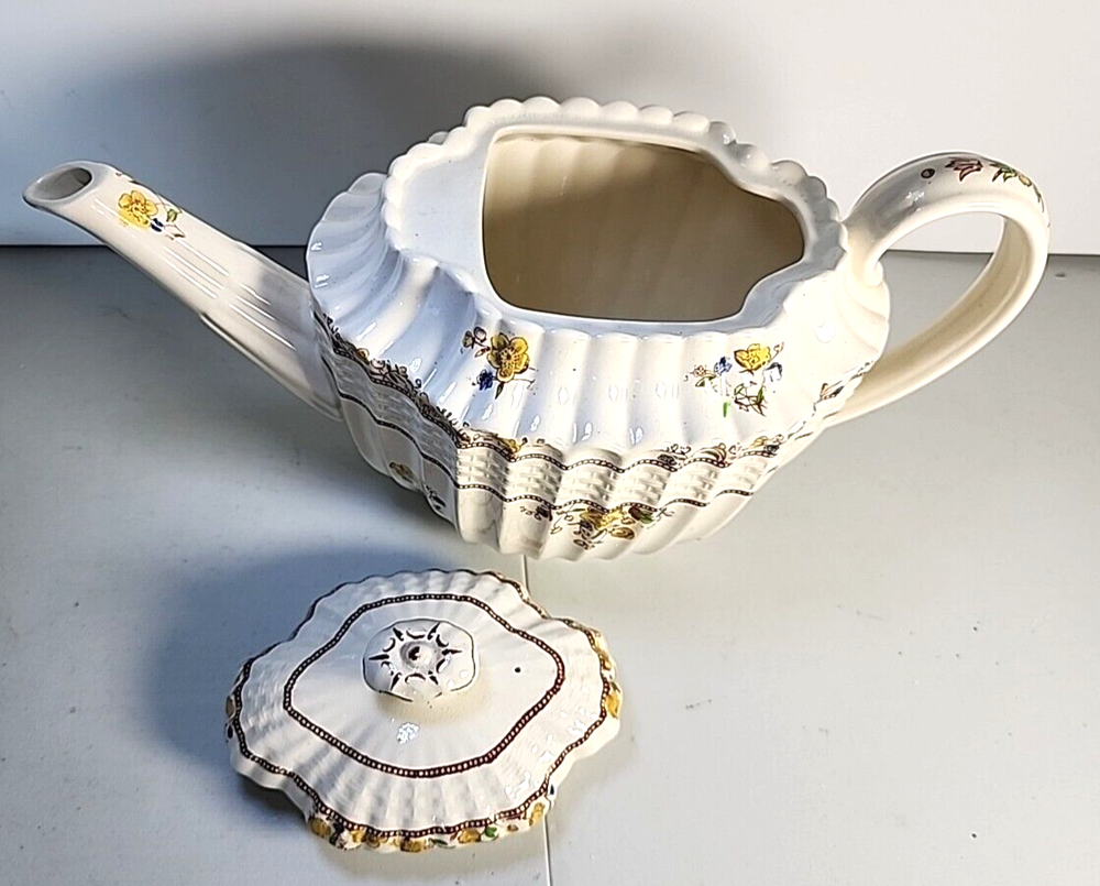 VINTAGE COPELAND SPODE BUTTERCUP PATTERN CHINA TEAPOT AND LID