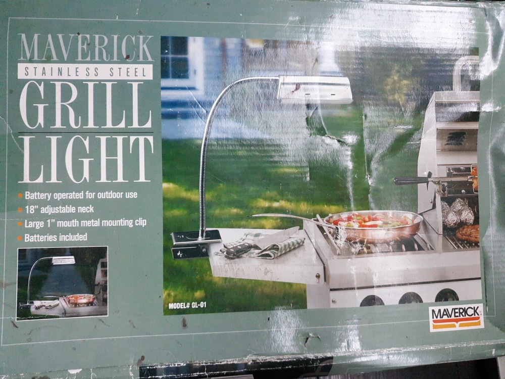 Stainless Steel Fluorescent Grill Light BBQ Grilling Accessory