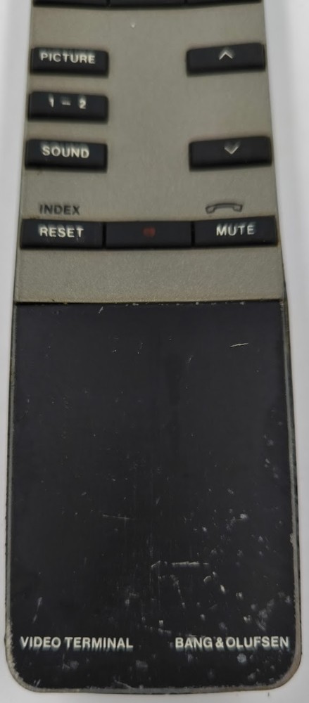 Bang & Olufsen Remote Control - Working, Missing Buttons