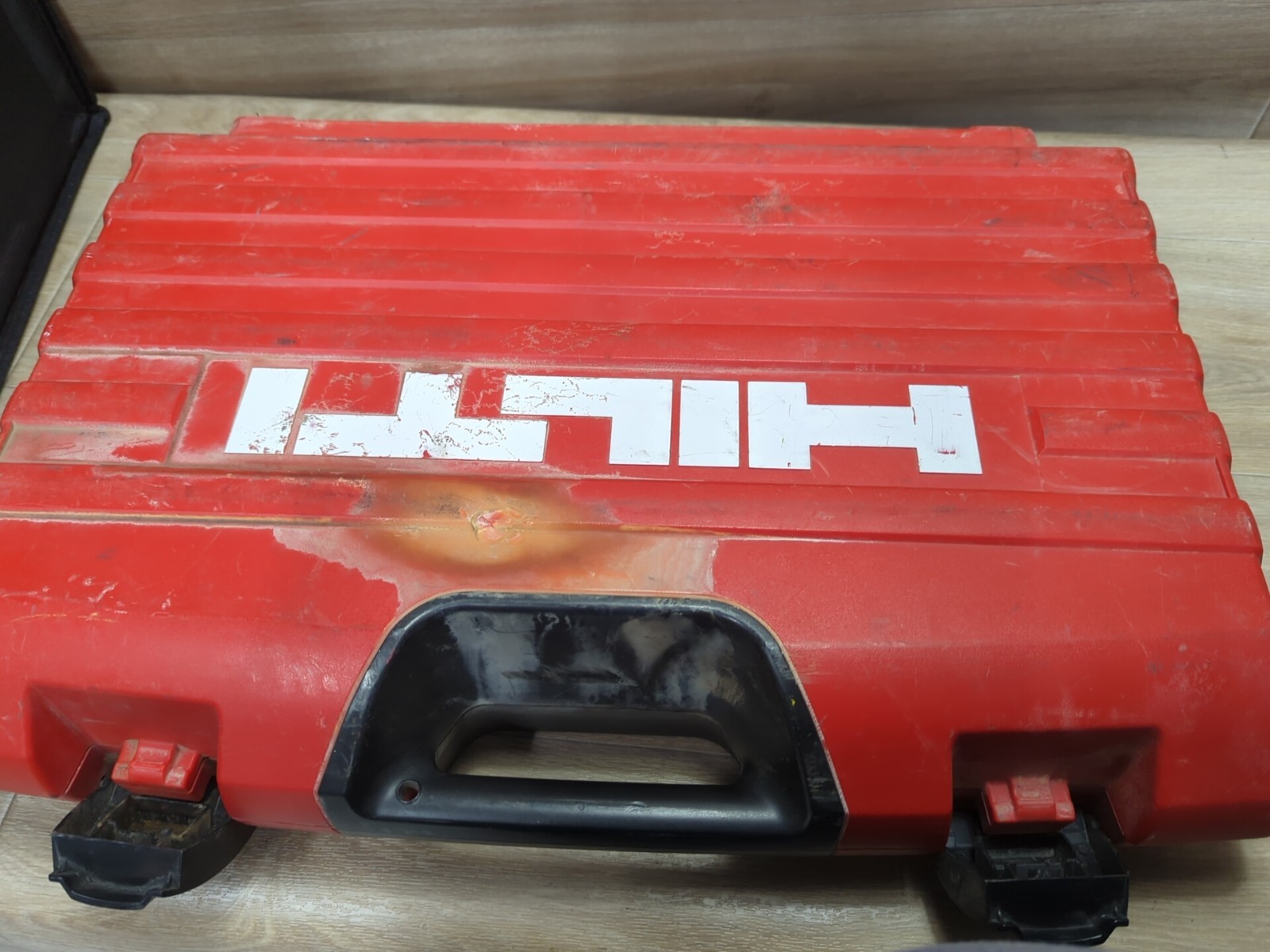 Hilti TE7 DRS Hammer Drill SDS Rotary Hammer with TE DRS-M01 Dust collector