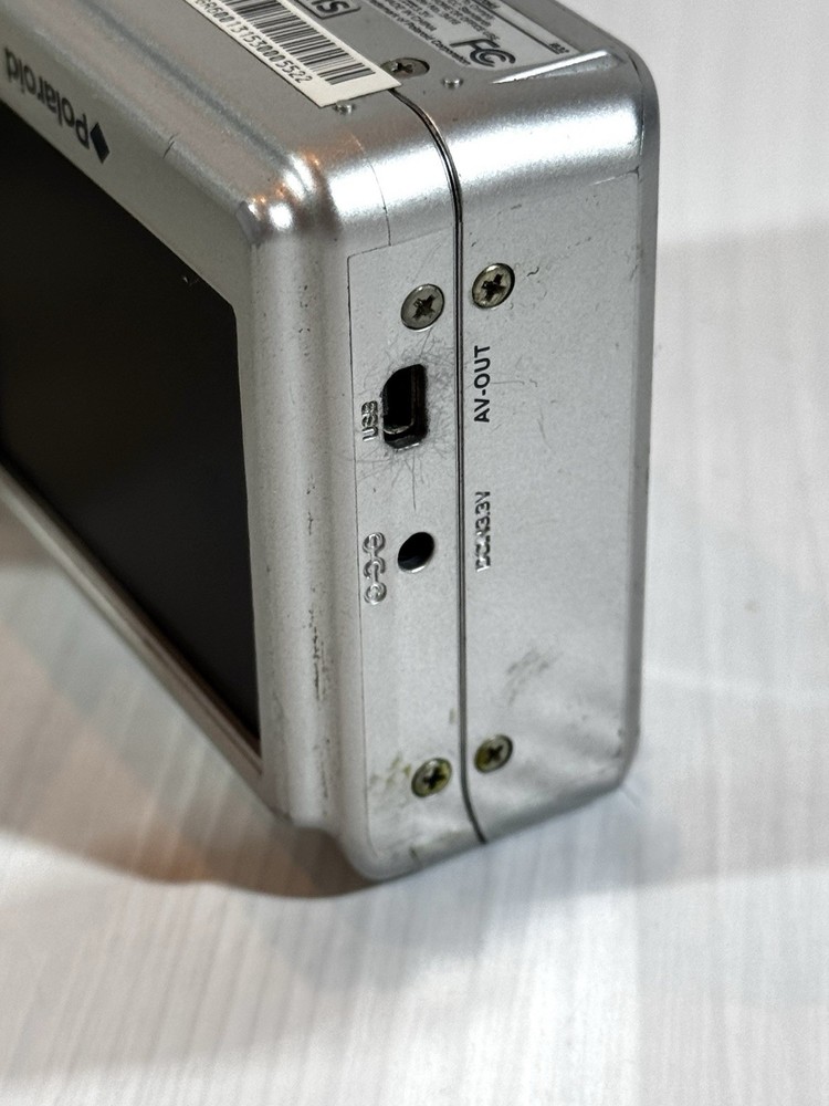 WORKING Polaroid i832 8.0 MP Digital Camera - Silver