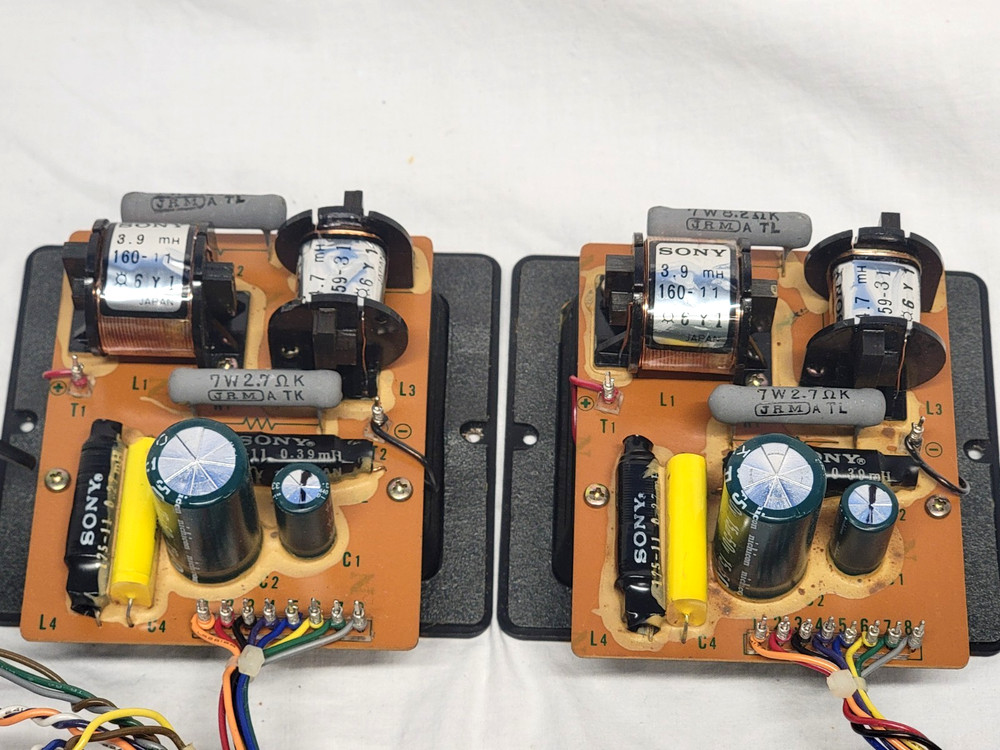 Sony SSU-3000 Crossover pair ~ Complete