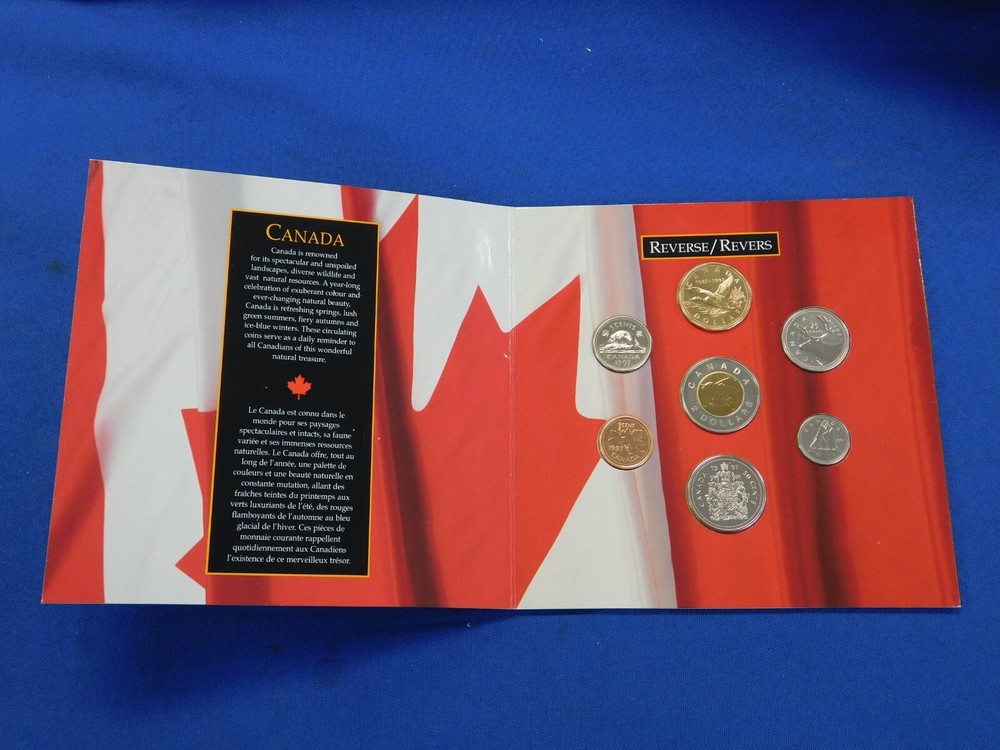 1997 - Oh Canada Uncirculated Set (with special "Flying Loon" Dollar)
