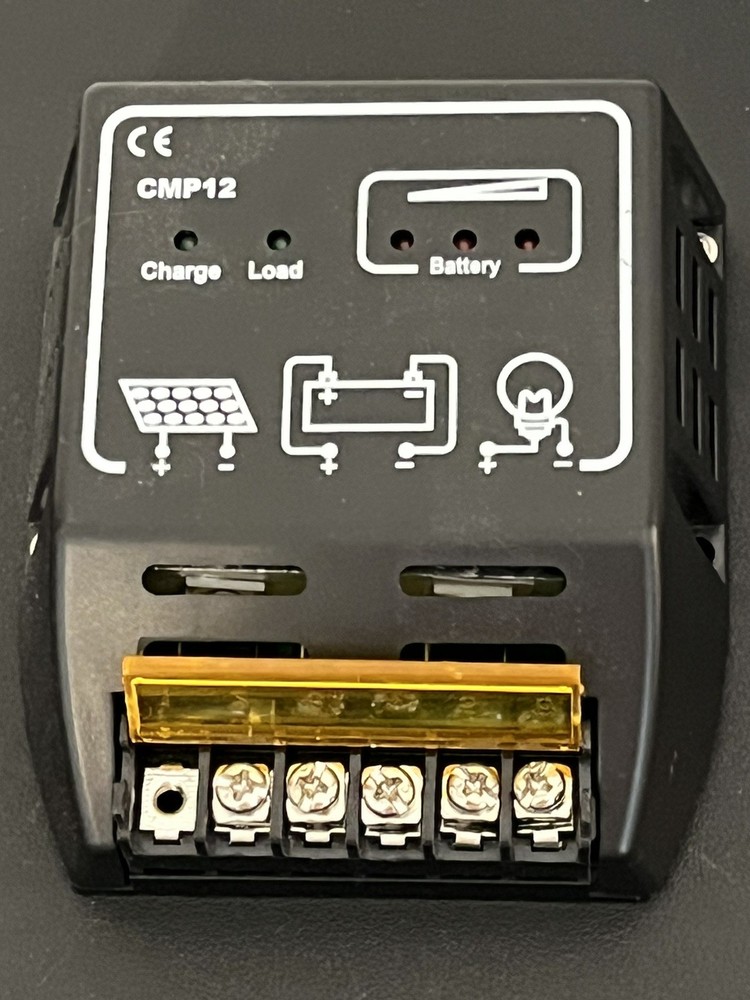 Solar Regulator 12 Amp 12 Volt Solar Controller Unbranded CMP12 NEW Instructions