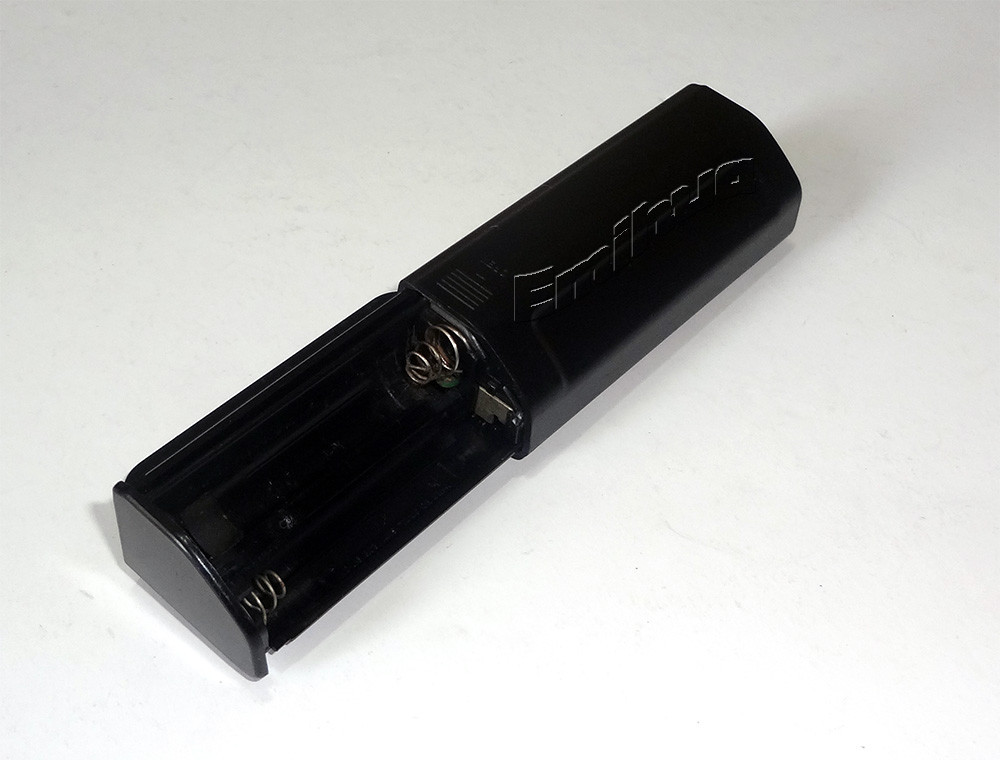 External Case AA Battery for Minidisc Walkman. Input for 2V charger
