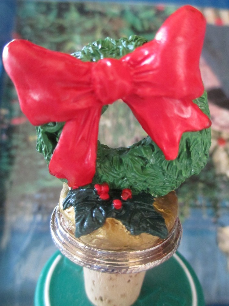 CHRISTMAS WREATH   WINE STOPPER