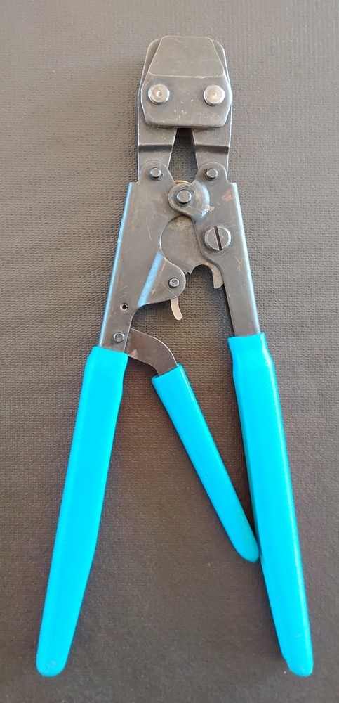 sharkbite pex crimping tool