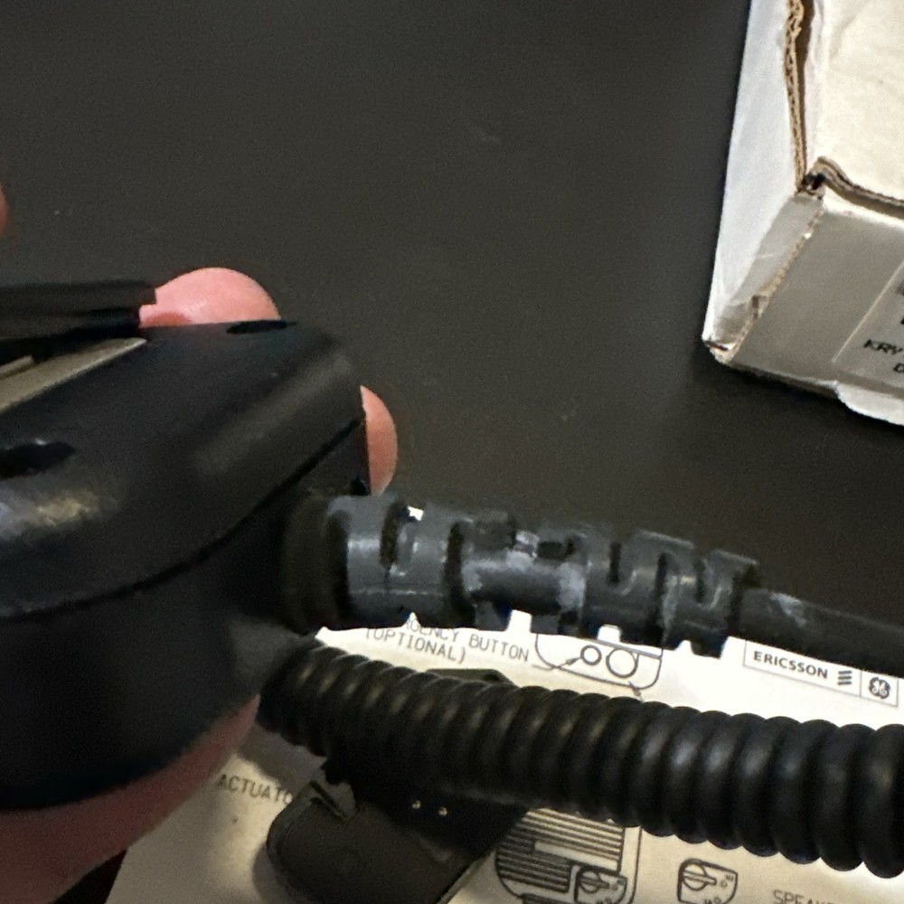 NEW GE/ERICSSON SPEAKER/MIC