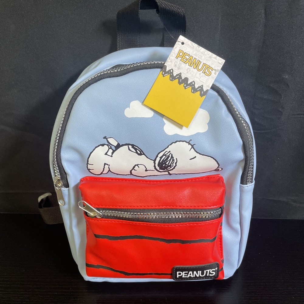 Peanuts Snoopy mini Backpack New with tags Red Doghouse