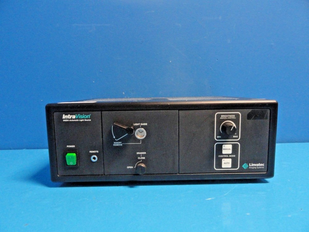 Conmed Linvatec Intravision 8425A Automatic Light Source ~16110