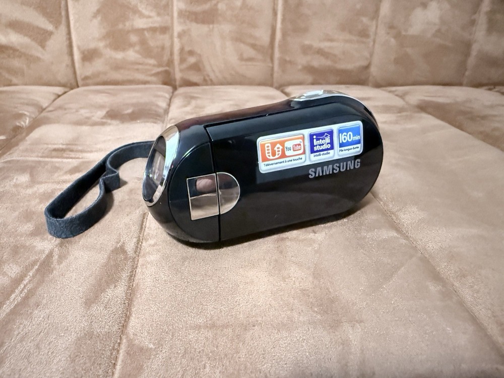 Samsung Flashcam Video Camera SMX-C10RN