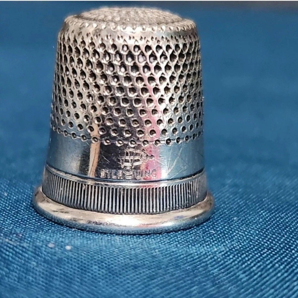 Antique Webster Co Sterling Silver Thimble