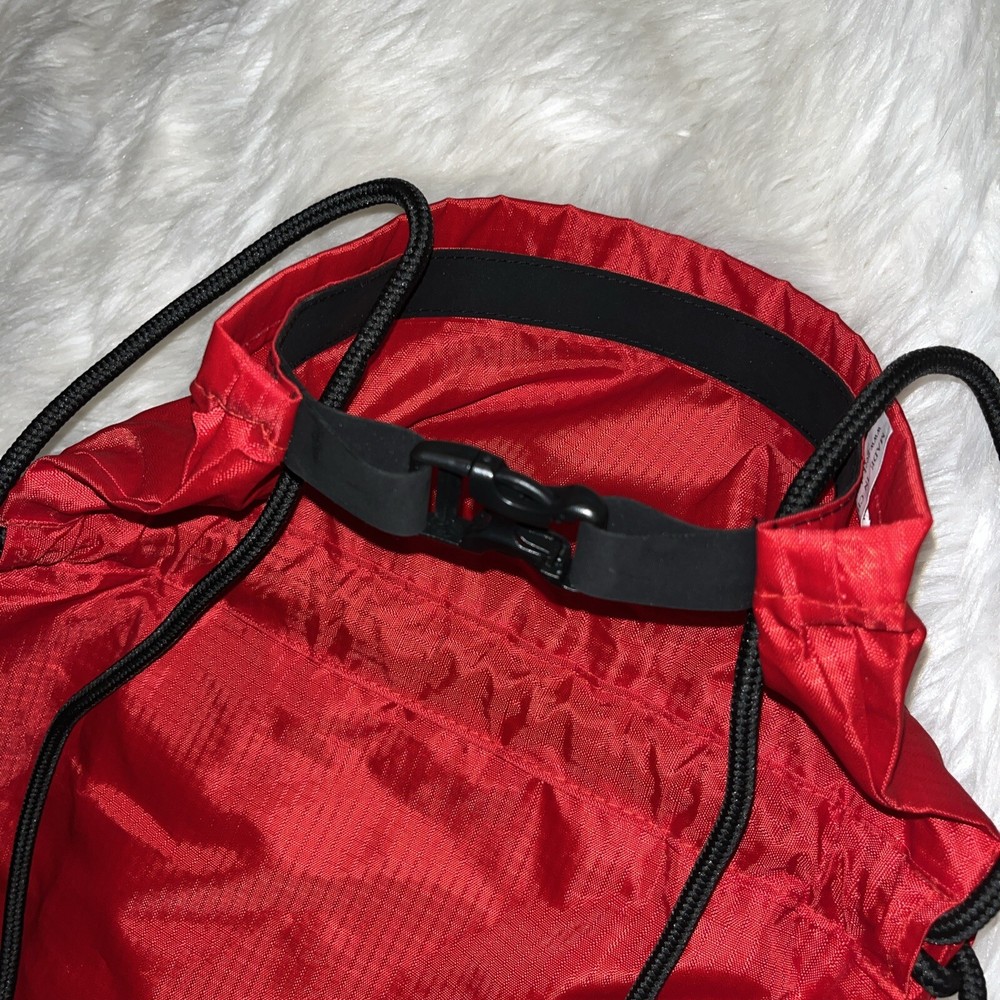 Gecko Red And Gray waterproof gecko brands drawstring bag