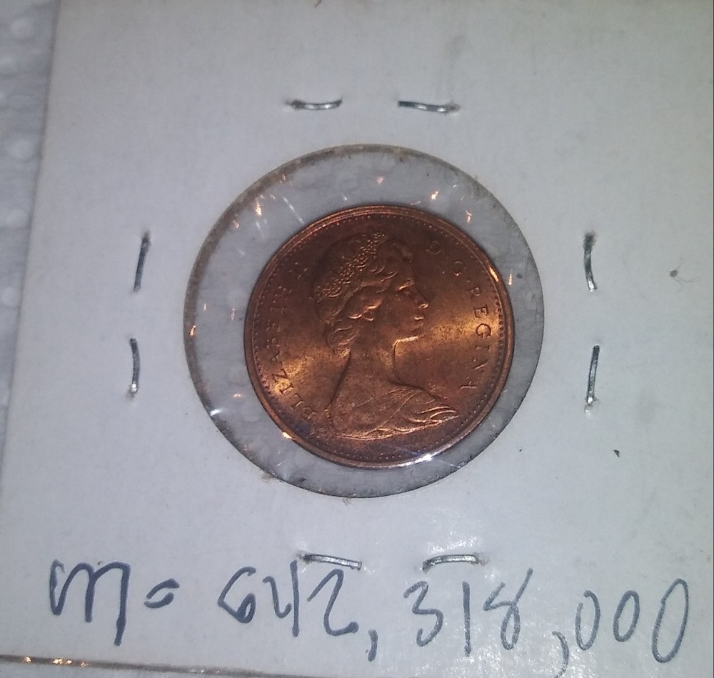 1975 Canada Copper Cent • Crowned. Queen Obv./ Maple Leaf Rev. Unc. Sharp Detail