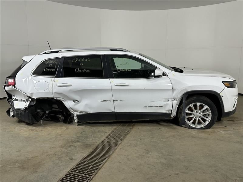 Camera/Projector Camera Rear Parkview Fits 19 CHEROKEE 2621501